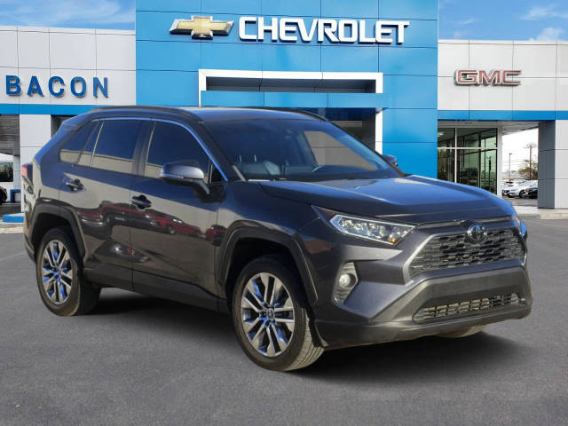 2020 Toyota RAV4 XLE Premium FWD photo