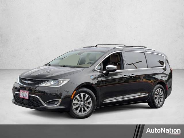 2020 Chrysler Pacifica Minivan Hybrid Limited FWD photo