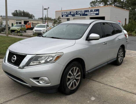 2015 Nissan Pathfinder S FWD photo