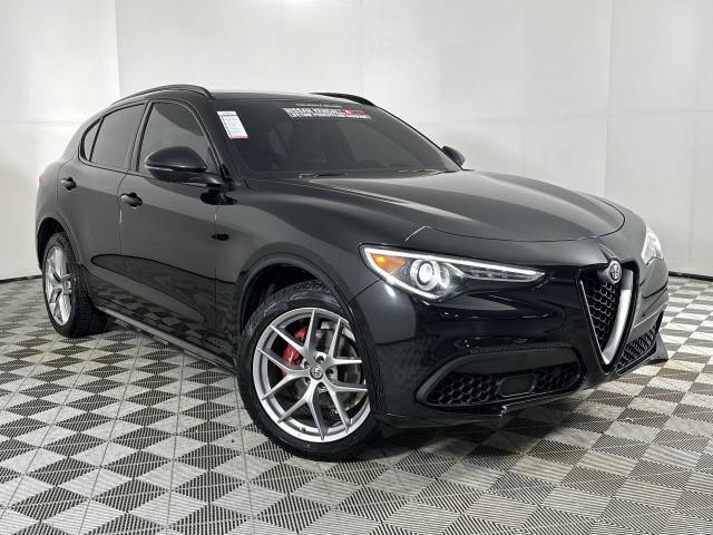 2020 Alfa Romeo Stelvio Ti Sport AWD photo