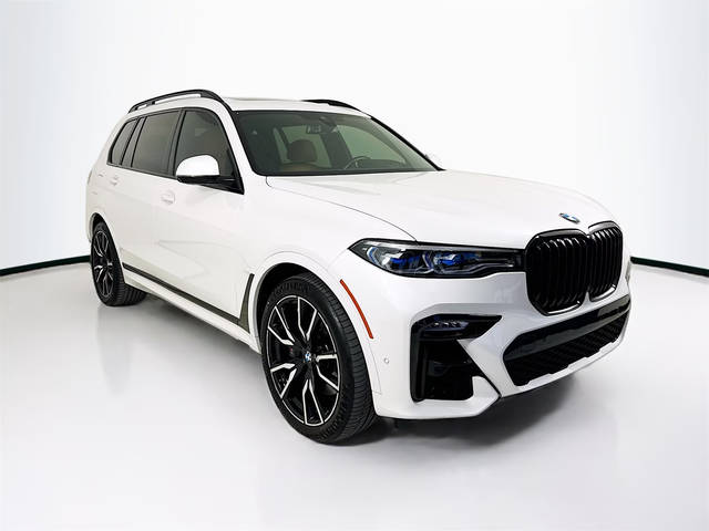 2021 BMW X7 M50i AWD photo