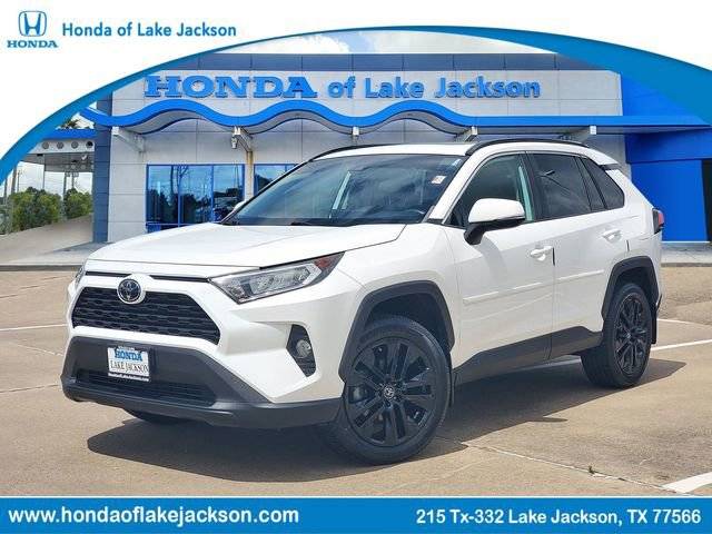 2020 Toyota RAV4 XLE Premium FWD photo