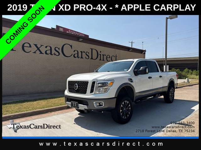 2019 Nissan Titan XD PRO-4X 4WD photo