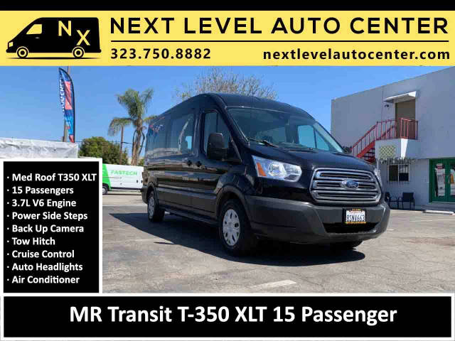 2018 Ford Transit Passenger Wagon XLT RWD photo