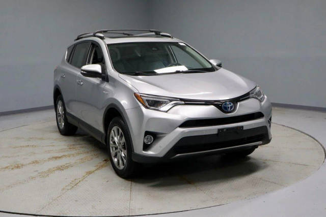 2018 Toyota RAV4 Hybrid Limited AWD photo