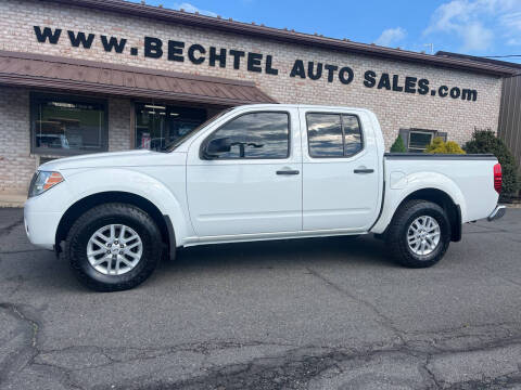 2015 Nissan Frontier SV 4WD photo