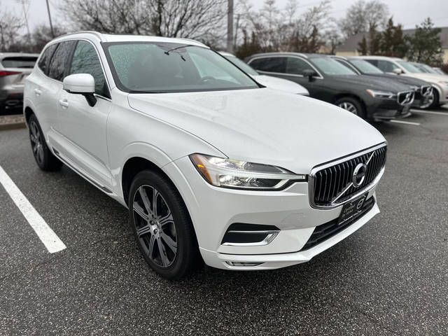 2021 Volvo XC60 Inscription AWD photo