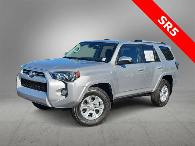 2020 Toyota 4Runner SR5 RWD photo