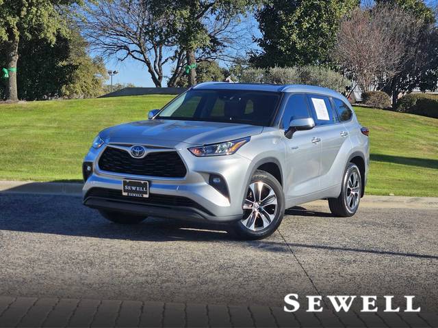 2020 Toyota Highlander Hybrid XLE FWD photo