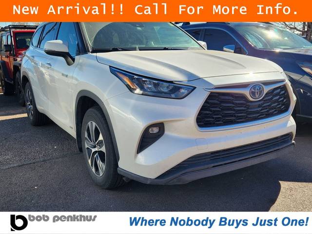 2020 Toyota Highlander Hybrid XLE AWD photo