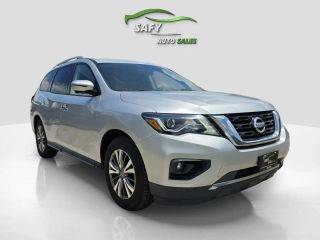 2020 Nissan Pathfinder SL FWD photo