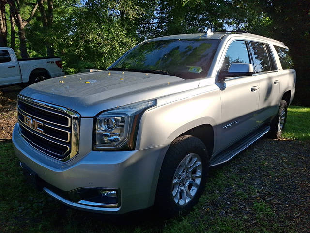 2019 GMC Yukon XL SLT 4WD photo