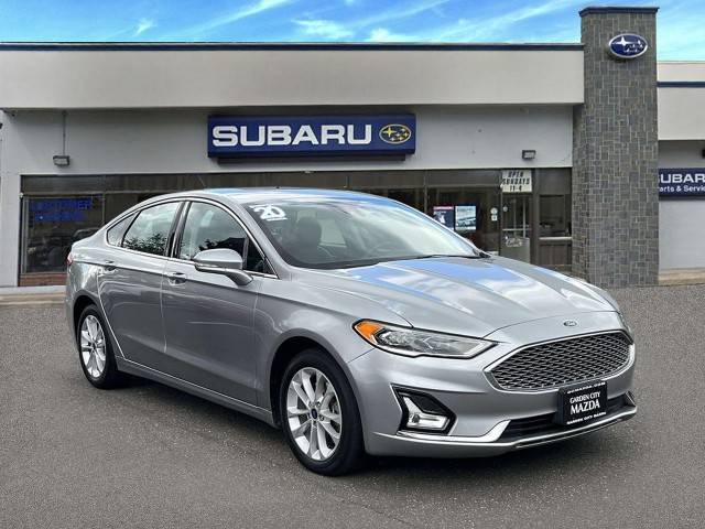 2020 Ford Fusion Energi Titanium FWD photo
