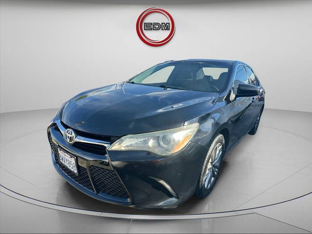 2015 Toyota Camry SE FWD photo