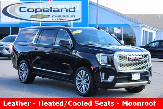 2021 GMC Yukon XL Denali 4WD photo