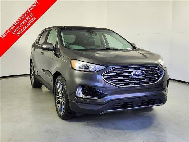 2020 Ford Edge Titanium AWD photo