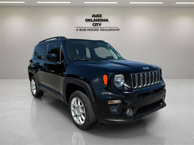 2020 Jeep Renegade Latitude 4WD photo