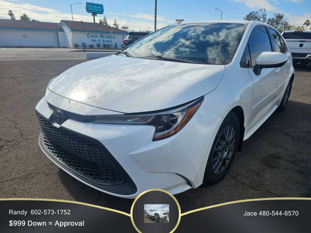 2020 Toyota Corolla LE FWD photo