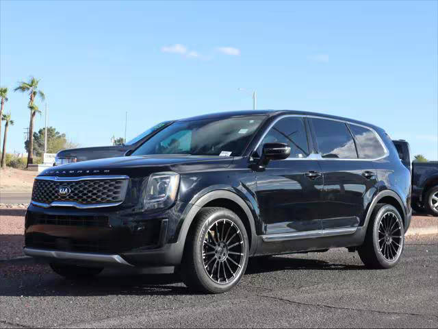 2021 Kia Telluride LX FWD photo