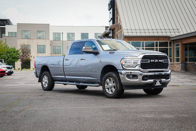 2020 Ram 3500 Big Horn 4WD photo