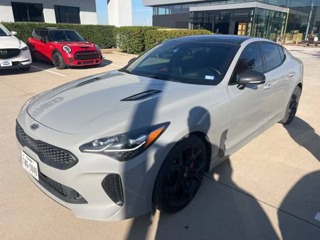 2019 Kia Stinger GT2 RWD photo