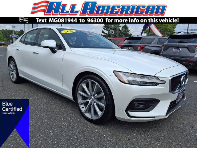 2021 Volvo S60 Momentum AWD photo