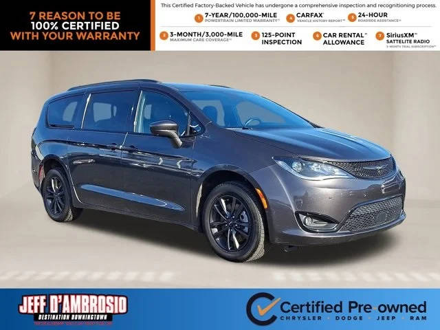 2020 Chrysler Pacifica Minivan Launch Edition AWD photo