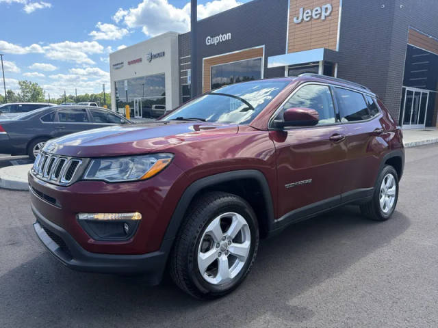 2021 Jeep Compass Latitude 4WD photo