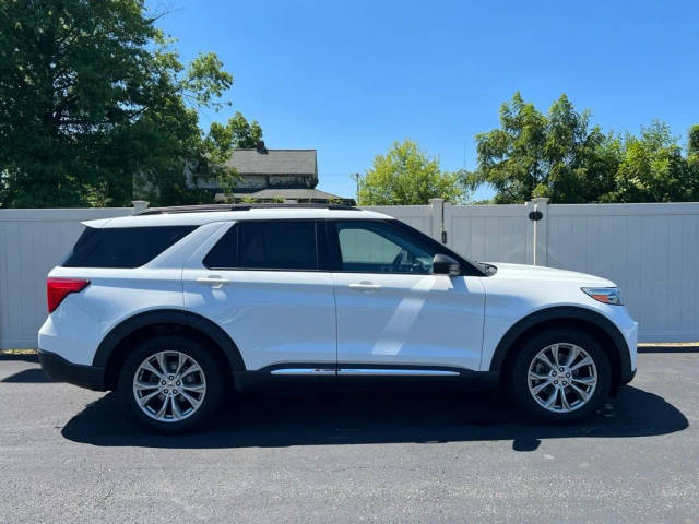2020 Ford Explorer XLT 4WD photo