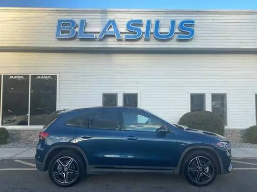 2021 Mercedes-Benz GLA-Class GLA 250 AWD photo