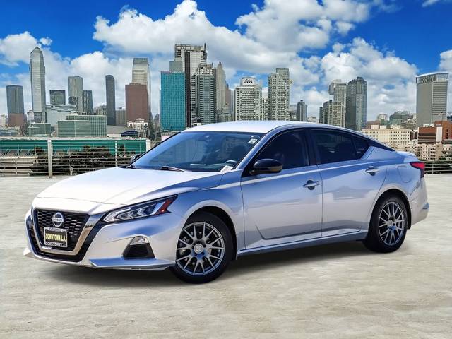 2020 Nissan Altima 2.5 SR FWD photo