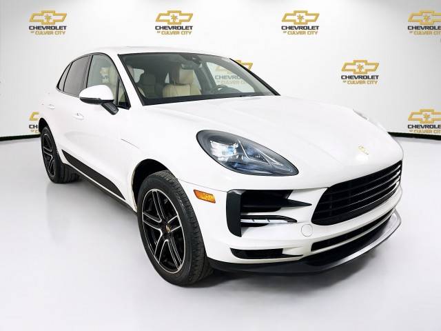 2020 Porsche Macan S AWD photo