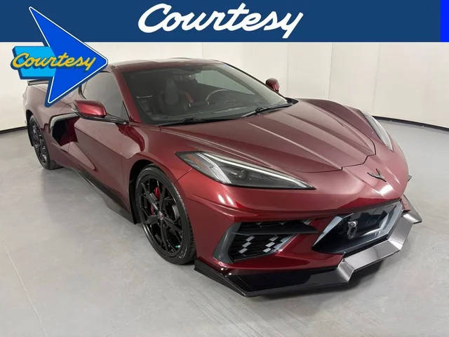 2020 Chevrolet Corvette 2LT RWD photo
