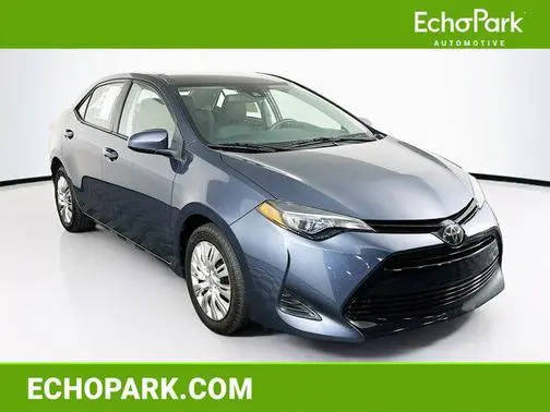 2019 Toyota Corolla LE FWD photo