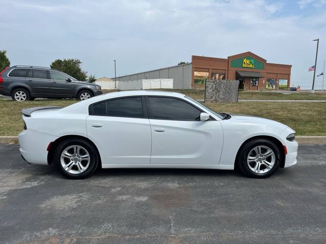 2019 Dodge Charger SXT RWD photo