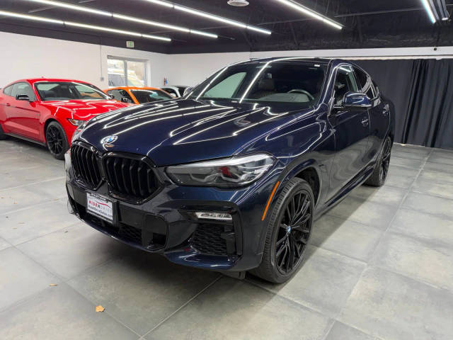 2021 BMW X6 M50i AWD photo