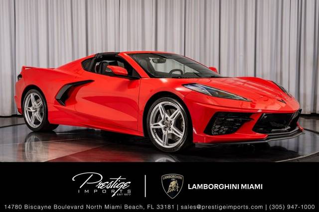 2020 Chevrolet Corvette 2LT RWD photo