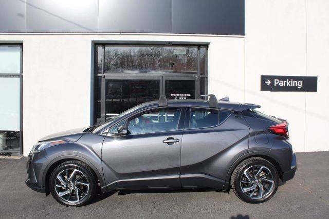 2020 Toyota C-HR Limited FWD photo