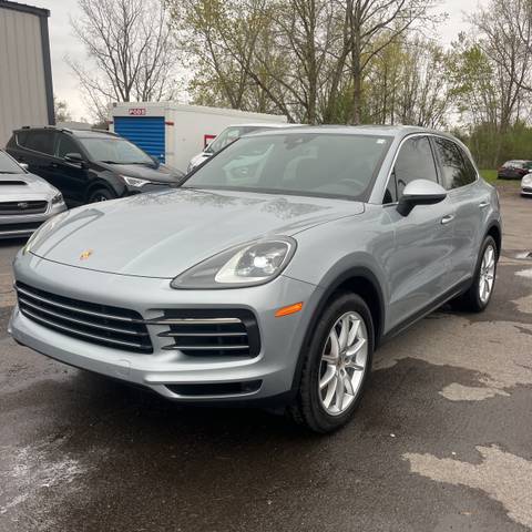 2021 Porsche Cayenne AWD photo