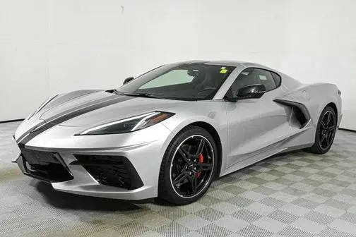 2020 Chevrolet Corvette 2LT RWD photo