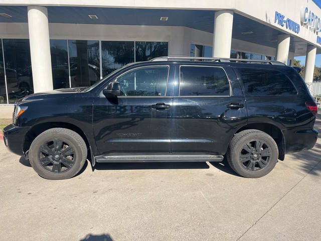 2020 Toyota Sequoia TRD Sport 4WD photo