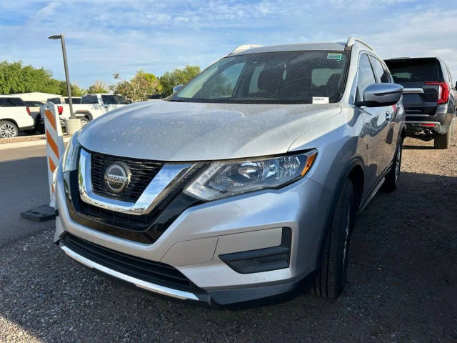 2020 Nissan Rogue SV FWD photo