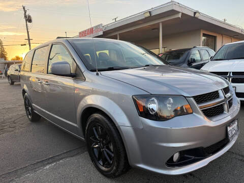 2019 Dodge Grand Caravan GT FWD photo