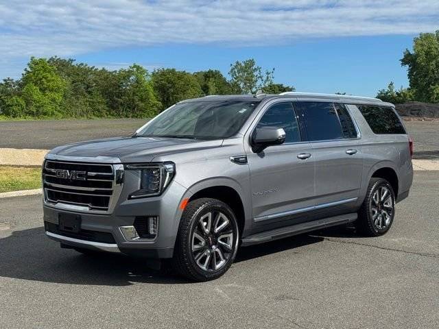 2021 GMC Yukon XL SLT 4WD photo