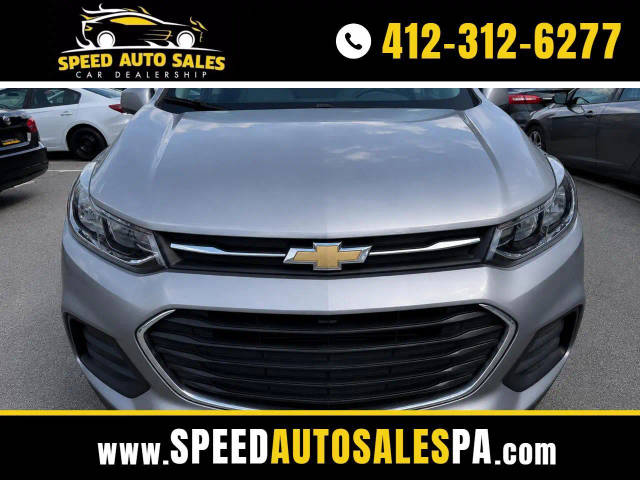 2020 Chevrolet Trax LS FWD photo