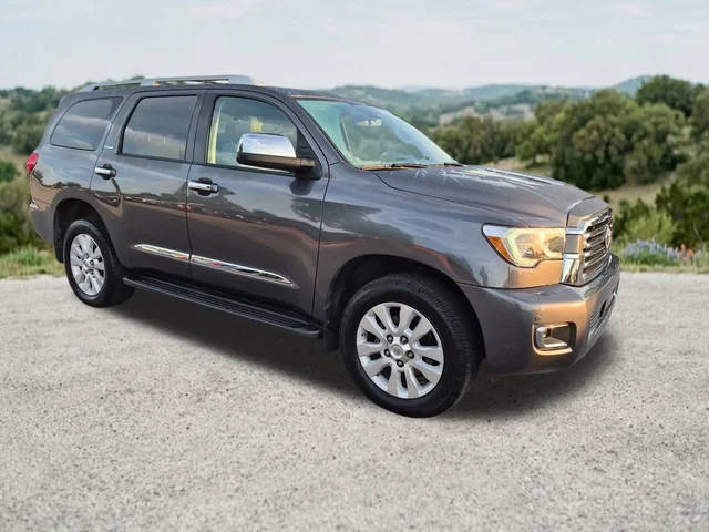 2020 Toyota Sequoia Platinum 4WD photo