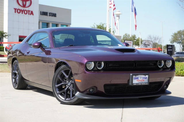 2020 Dodge Challenger R/T RWD photo