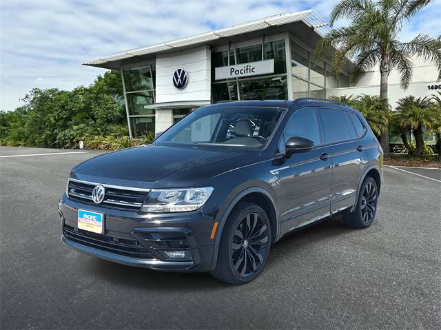 2020 Volkswagen Tiguan SE R-Line Black AWD photo