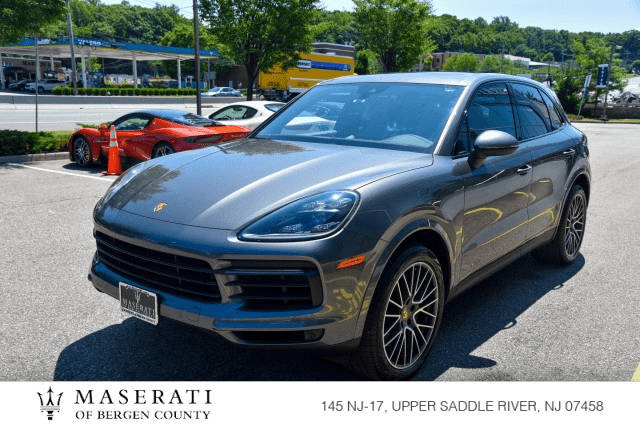 2021 Porsche Cayenne  AWD photo