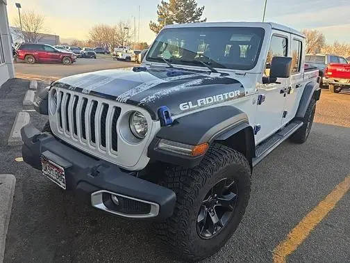 2021 Jeep Gladiator Overland 4WD photo
